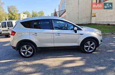 Внедорожник / Кроссовер Ford Kuga 2009 в 