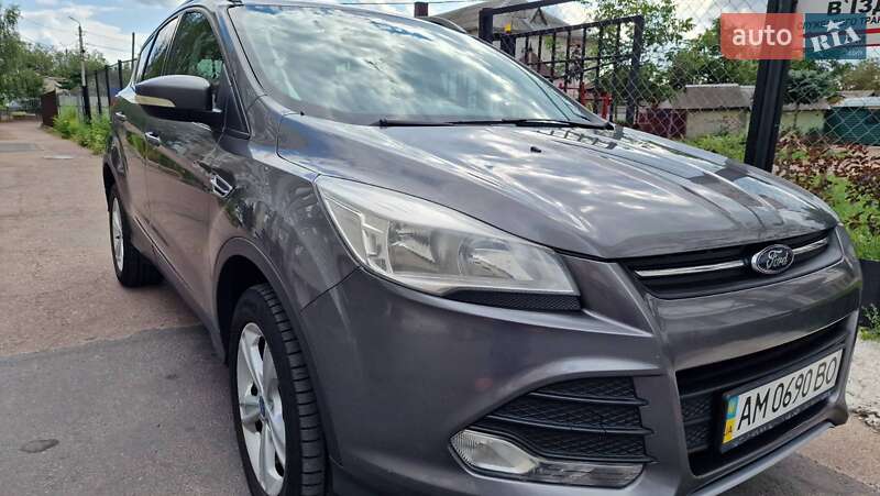 Позашляховик / Кросовер Ford Kuga 2013 в Житомирі фото 11 Позашляховик / Кросовер Ford Kuga 2013 в Житомирі