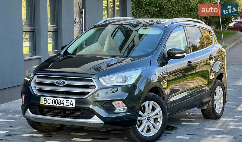 Внедорожник / Кроссовер Ford Kuga 2017 в Трускавце фото 3 Внедорожник / Кроссовер Ford Kuga 2017 в Трускавце