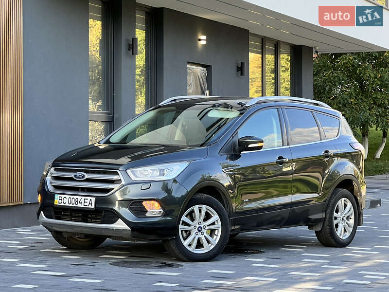 Внедорожник / Кроссовер Ford Kuga 2017 в Трускавце фото 6 Внедорожник / Кроссовер Ford Kuga 2017 в Трускавце