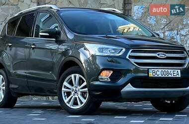 Внедорожник / Кроссовер Ford Kuga 2017 в 