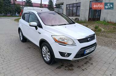 Внедорожник / Кроссовер Ford Kuga 2011 в 