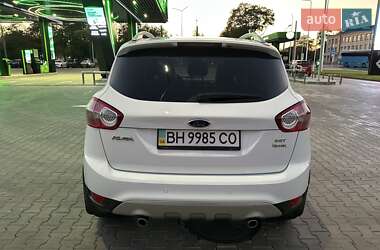 Внедорожник / Кроссовер Ford Kuga 2010 в 