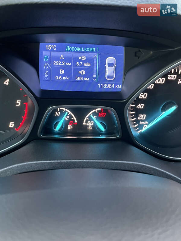 Внедорожник / Кроссовер Ford Kuga 2016 в Киеве