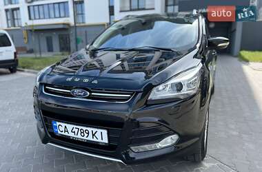 Внедорожник / Кроссовер Ford Kuga 2013 в 