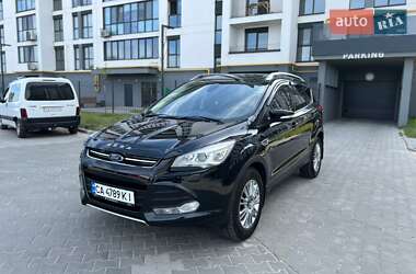 Внедорожник / Кроссовер Ford Kuga 2013 в 