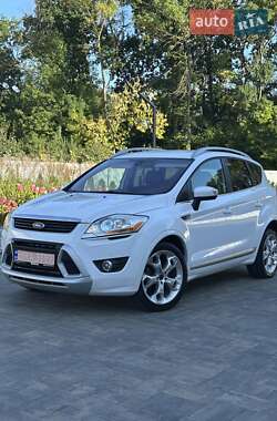 Позашляховик / Кросовер Ford Kuga 2011 в Луцьку