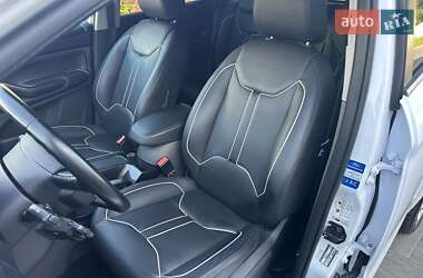 Внедорожник / Кроссовер Ford Kuga 2011 в 