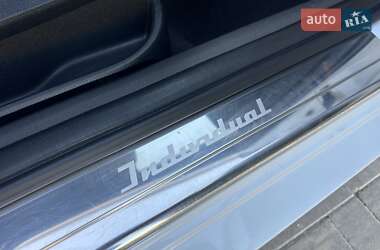 Внедорожник / Кроссовер Ford Kuga 2011 в 