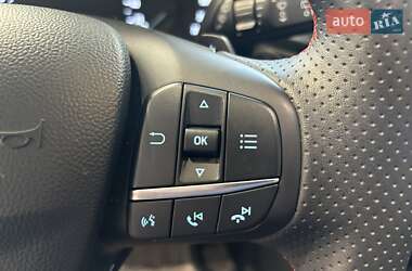 Внедорожник / Кроссовер Ford Kuga 2022 в 