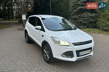 Внедорожник / Кроссовер Ford Kuga 2016 в 