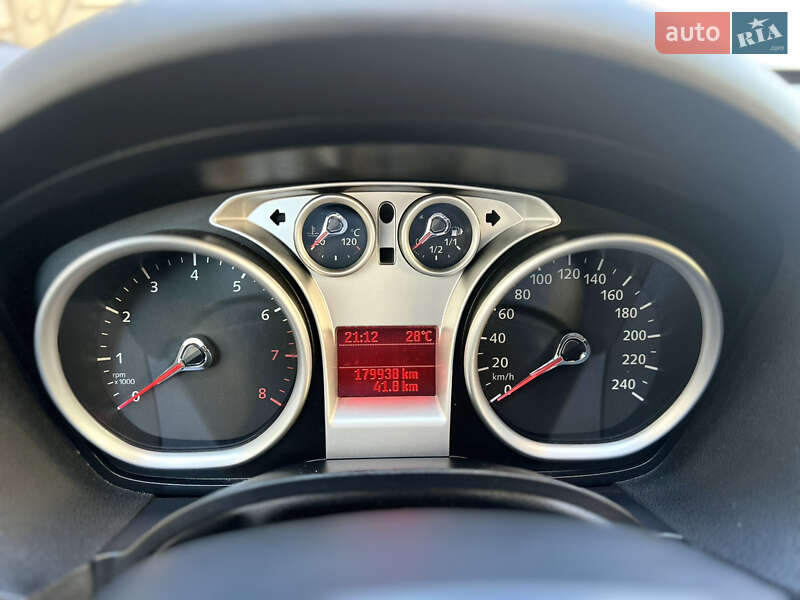 Позашляховик / Кросовер Ford Kuga 2010 в Києві фото 14 Позашляховик / Кросовер Ford Kuga 2010 в Києві