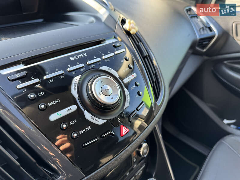 Внедорожник / Кроссовер Ford Kuga 2013 в Виннице