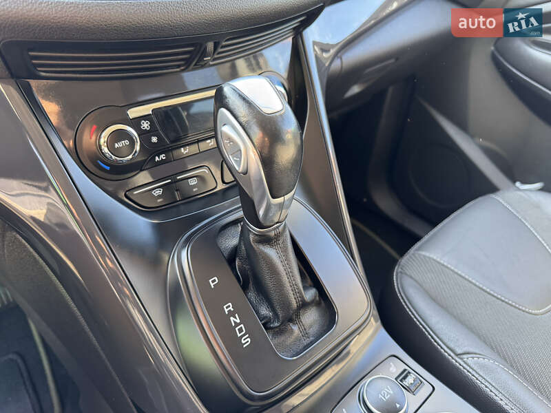 Внедорожник / Кроссовер Ford Kuga 2013 в Виннице