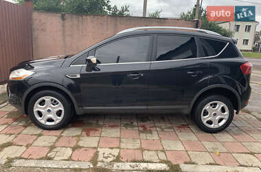 Внедорожник / Кроссовер Ford Kuga 2011 в 