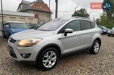 Внедорожник / Кроссовер Ford Kuga 2009 в 