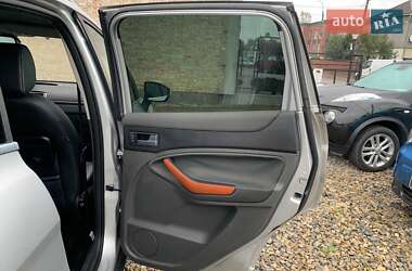Внедорожник / Кроссовер Ford Kuga 2009 в 