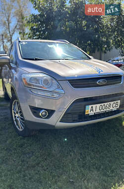 Внедорожник / Кроссовер Ford Kuga 2012 в Киеве