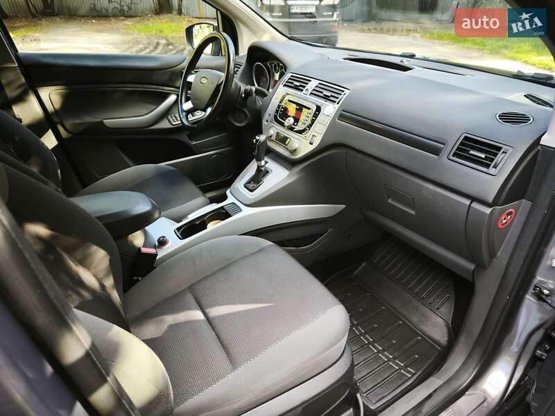 Внедорожник / Кроссовер Ford Kuga 2012 в Киеве