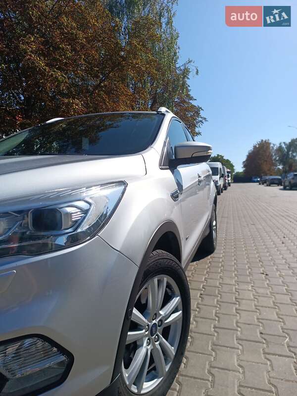 Позашляховик / Кросовер Ford Kuga 2017 в Одесі фото 20 Позашляховик / Кросовер Ford Kuga 2017 в Одесі