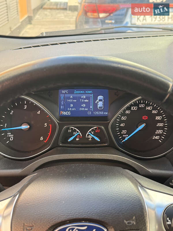 Внедорожник / Кроссовер Ford Kuga 2013 в Киеве