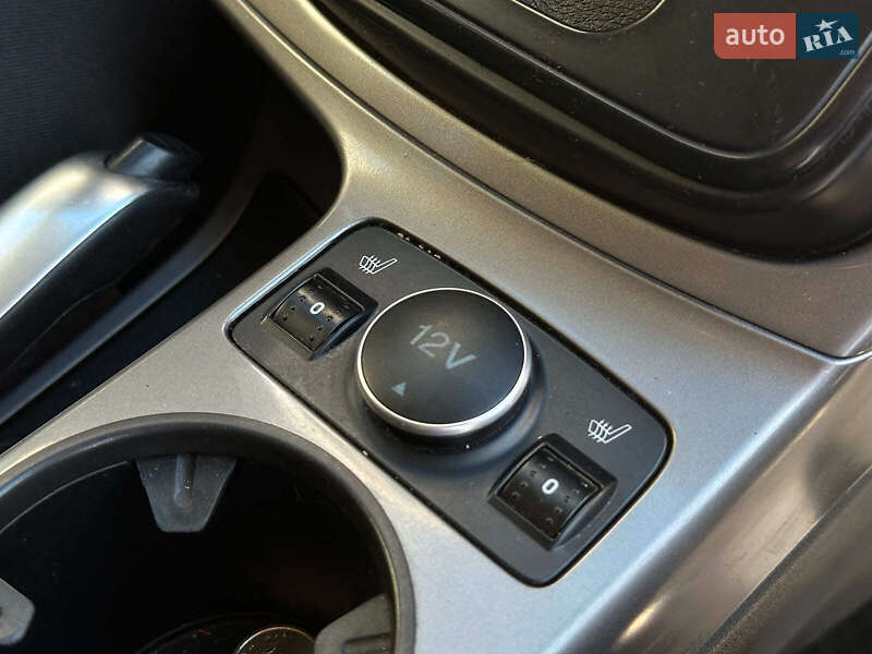 Внедорожник / Кроссовер Ford Kuga 2013 в Одессе