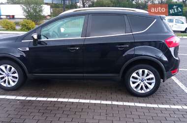 Внедорожник / Кроссовер Ford Kuga 2010 в 