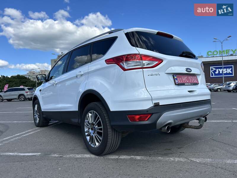 Позашляховик / Кросовер Ford Kuga 2014 в Києві