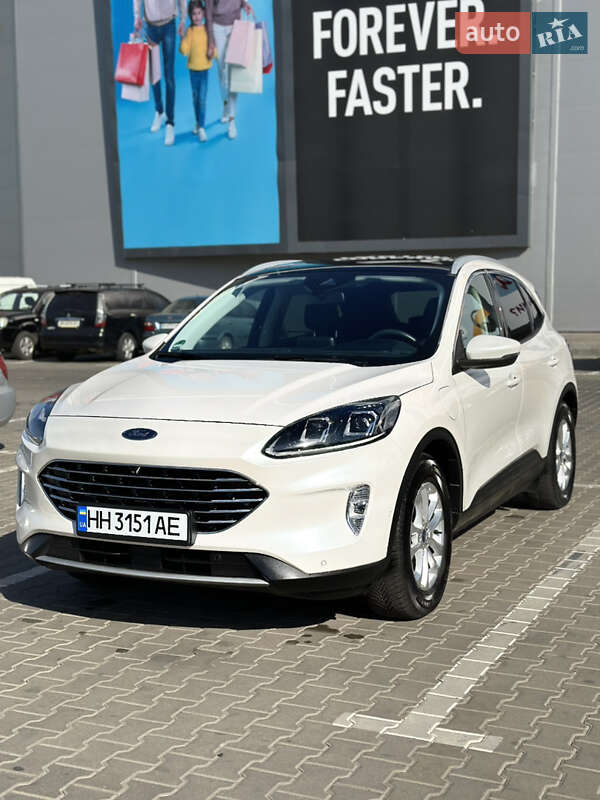 Внедорожник / Кроссовер Ford Kuga 2021 в Одессе