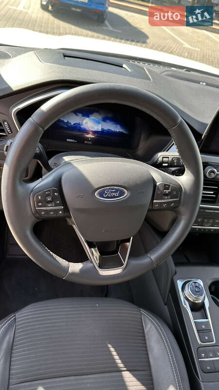 Внедорожник / Кроссовер Ford Kuga 2021 в Одессе