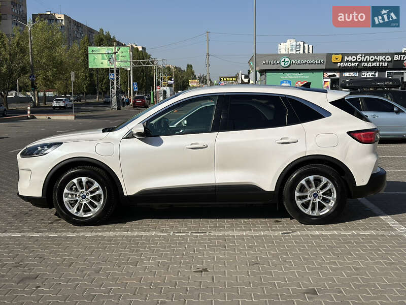 Внедорожник / Кроссовер Ford Kuga 2021 в Одессе