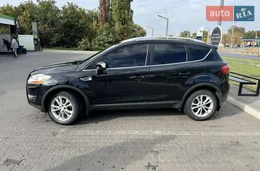 Внедорожник / Кроссовер Ford Kuga 2012 в 