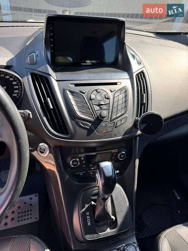Внедорожник / Кроссовер Ford Kuga 2013 в Запорожье