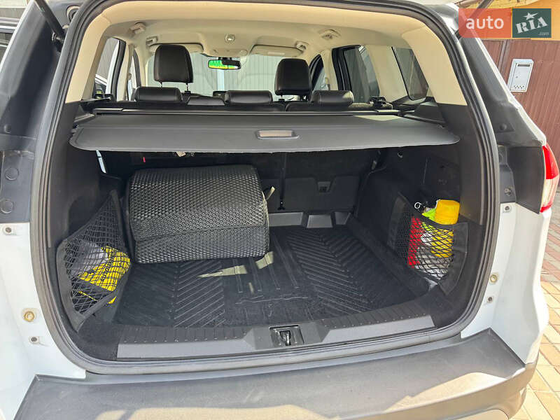 Внедорожник / Кроссовер Ford Kuga 2013 в Запорожье
