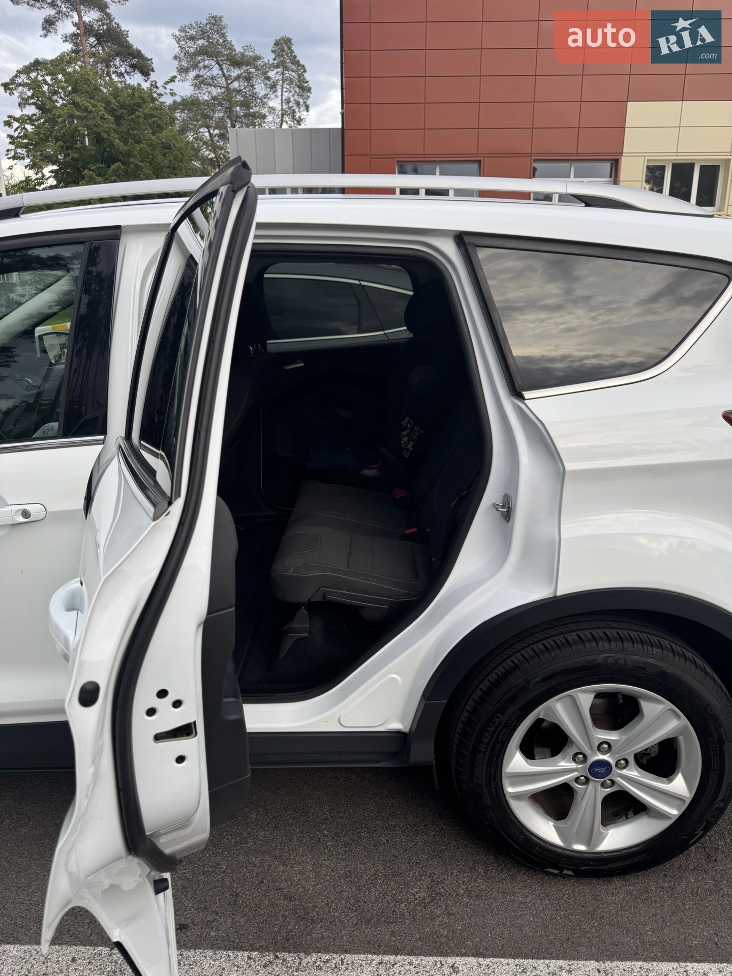 2016 Ford Kuga - мініатюра 30