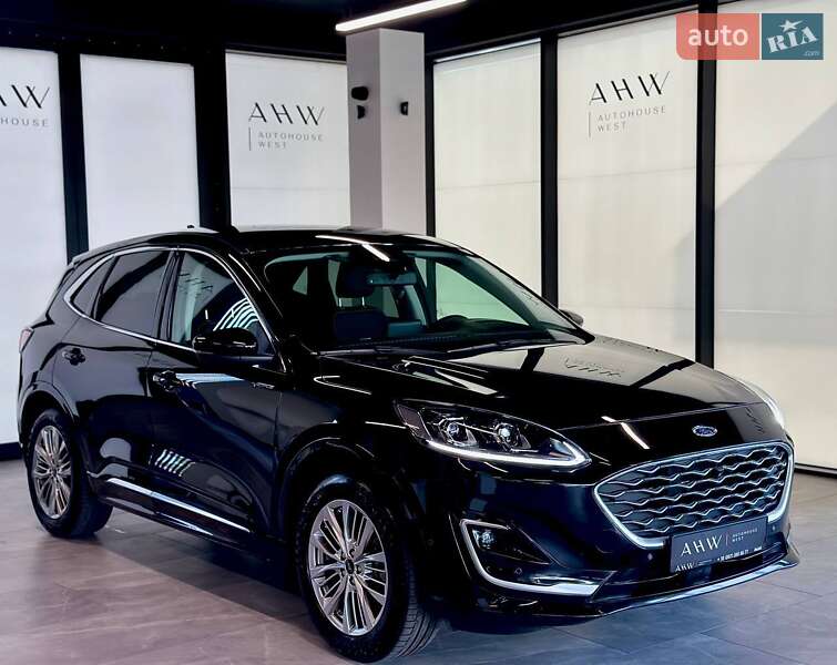 Внедорожник / Кроссовер Ford Kuga 2020 в Львове
