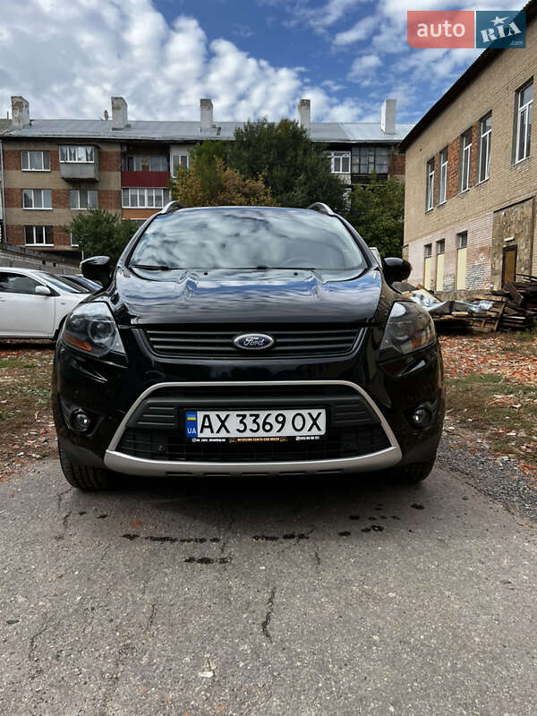 Ford Kuga 2011