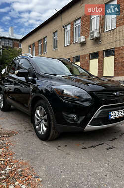 Позашляховик / Кросовер Ford Kuga 2011 в 