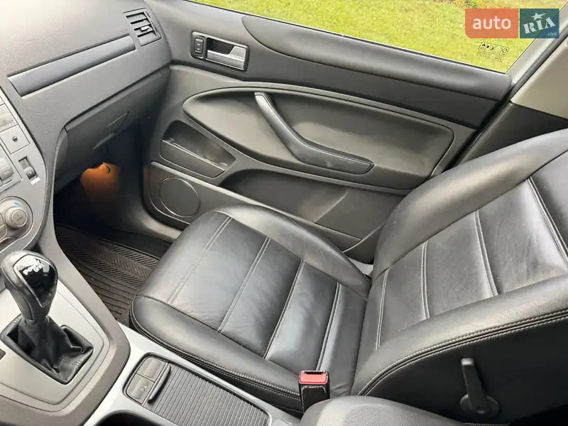 Ford Kuga 2011