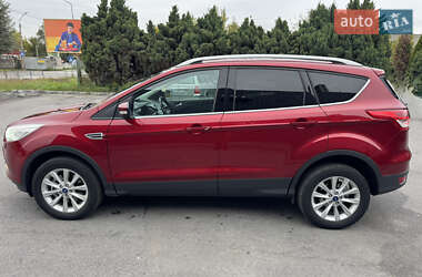 Внедорожник / Кроссовер Ford Kuga 2015 в 