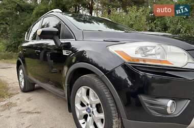 Внедорожник / Кроссовер Ford Kuga 2010 в 