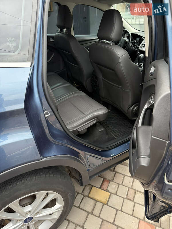 Внедорожник / Кроссовер Ford Kuga 2019 в Кривом Роге