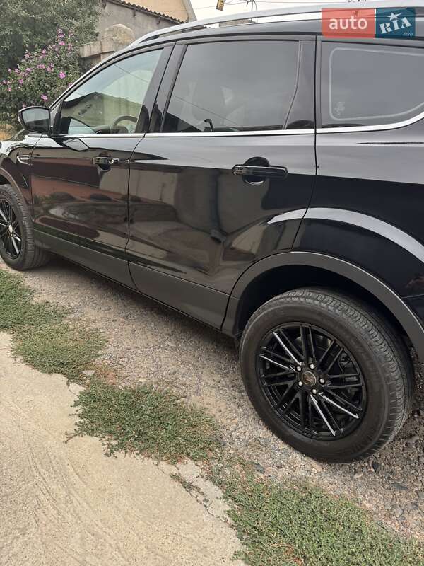 Внедорожник / Кроссовер Ford Kuga 2019 в Одессе