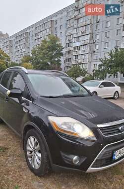 Внедорожник / Кроссовер Ford Kuga 2011 в 