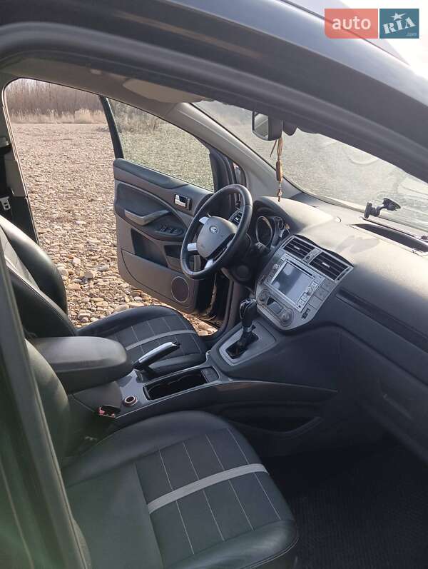 Внедорожник / Кроссовер Ford Kuga 2011 в Ивано-Франковске