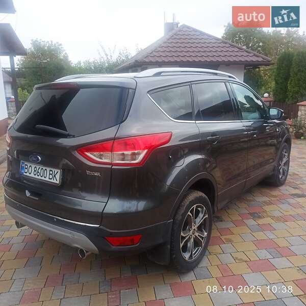 Позашляховик / Кросовер Ford Kuga 2016 в Тернополі