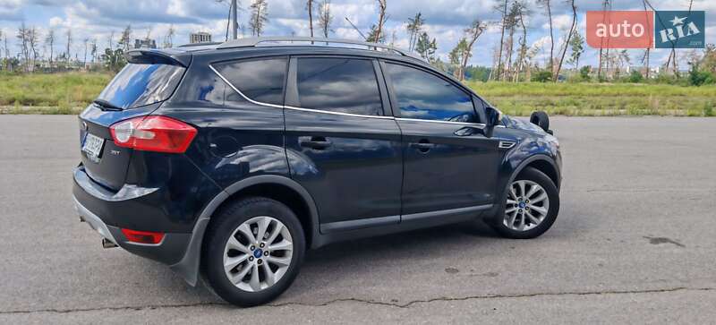 Внедорожник / Кроссовер Ford Kuga 2010 в Харькове