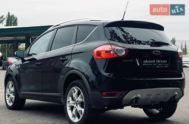 Внедорожник / Кроссовер Ford Kuga 2009 в 