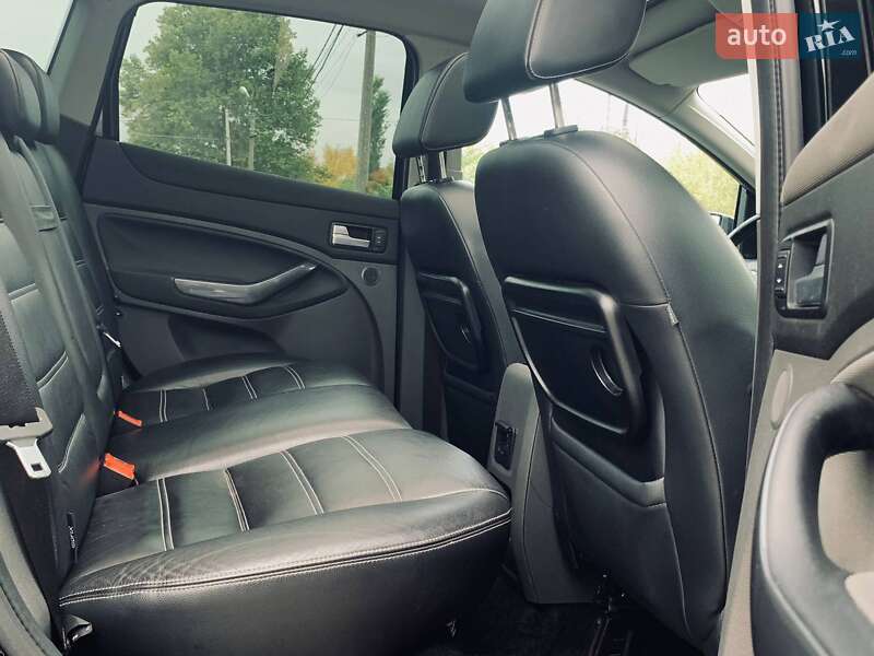 Внедорожник / Кроссовер Ford Kuga 2009 в Николаеве