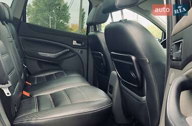 Внедорожник / Кроссовер Ford Kuga 2009 в 